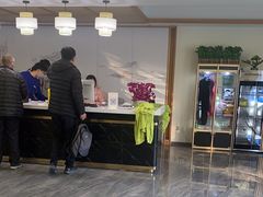 -龙脉温泉室内游泳馆