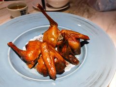 乳鸽-陶陶居酒家(新天地店)