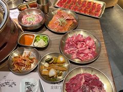 -北京华联购物中心(同成街店)