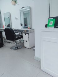 -艺时·漂发·染发·蛋白护理店