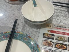 -汗腾格里·风味餐厅(新疆驻京办店)