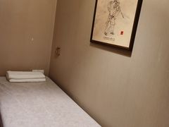 -裕和堂中医推拿艾灸(太古汇臻品店)