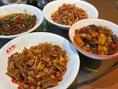 酸萝卜牛百叶-天下客饭店(中山路店)