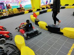 -红尾狐儿童卡丁车俱乐部(居然之家店)