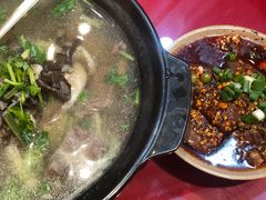 -谢老五跷脚牛肉·非遗传承店