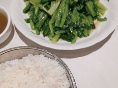 -国味壹号·精品湘菜·宴请佳选(新天地店)