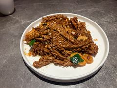 爆炒腰花-闫府私房菜·百年鲁菜(恒隆店)