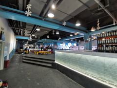 雪具大厅-乔波室内滑雪场