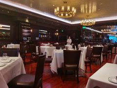 大堂-Wolfgang’s Steakhouse 沃夫冈牛排馆(上海白玉兰广场店)