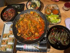 -KimPro 辛普乐概念韩餐