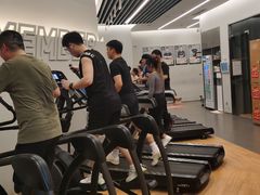 -乐刻健身(龙湖杭州紫荆天街精品店)