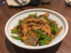 -港丽餐厅(正大店)