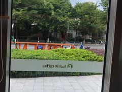 -瑞幸咖啡(杭州绿地中央店)