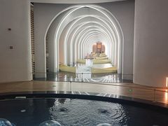 -涨巢·潮玩水疗局