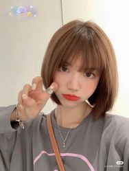 -时尚殿堂明星门店