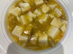 蟹粉烩豆腐-王宝和酒家(黄浦店)