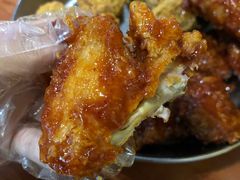 -BHC炸鸡(明洞总店)