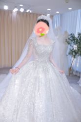 -台湾蔡美月婚纱租赁
