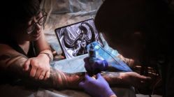 -木子·纹身店TATTOO穿孔·洗纹身