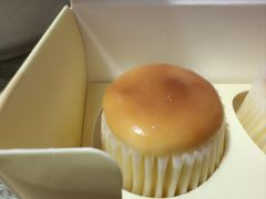 -好利来(中东店)