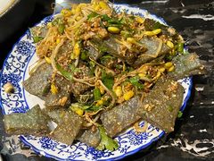 凉粉皮-宏宏无烟石板烧烤