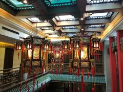-梅龙镇酒家(南京西路总店)