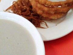 豆汁焦圈咸菜丝，绝配-老磁器口豆汁店(天坛店)