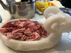 -313羊庄·铁锅烀羊肉·烧烤(草桥店)