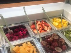 -三佰瑞冻酸奶(凯德MALL店)