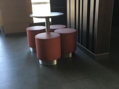 -麦当劳(红旗路店)