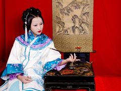 -九月鹰飞汉服摄影工作室