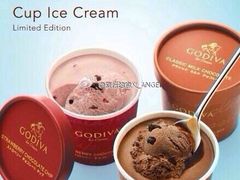 iphone_upload_pic-GODIVA(万象城店)