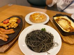-Lia Cafe Bar Restaurant松山咖啡屋