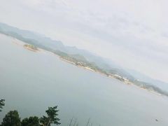 -千岛湖忆湖度假酒店(中心湖景区店)