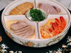 卤味拼盘-蝶园·装修中(BFC外滩金融中心店)