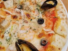 -城市大道红炉披萨烘焙坊