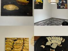 -黄阿姨锅贴大王(万航渡路店)