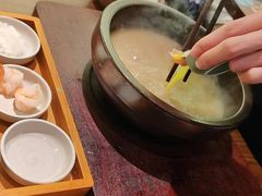 -良米山·云南野生菌过桥米线(上海首店)