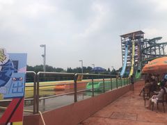 -热带风暴水上乐园