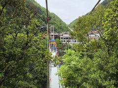 -蝶舞清江·恩施地心谷景区