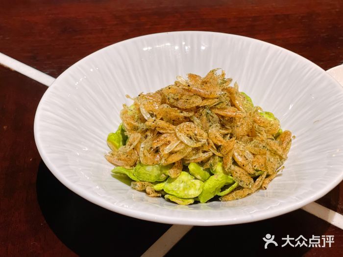 杭州西子湖四季酒店·金沙厅春季菜单：蚕豆+虾皮图片