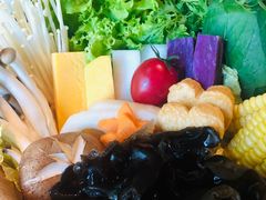 -湊湊火锅·茶憩(新中关购物中心店)