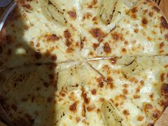 爆果肉榴莲披萨-魏斯理汉堡(西安沣东吾悦店)