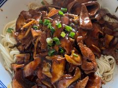 蛤蜊猪肝面-沪西老弄堂面馆(定西路店)