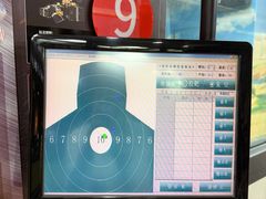 -都市枪神实弹射击俱乐部