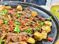 -老周炒拨拉(甘州总店)