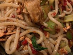 -玲玲米粉·新疆现炒米粉(大十字总店)