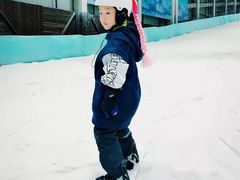 -乔波室内滑雪场