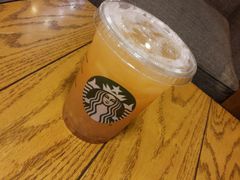 -星巴克(哈尔滨新一百店)