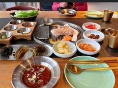 -黑豚黨韩国烤肉料理(悦然时光店)